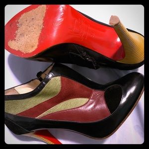 Christian Louboutin bootie size 39